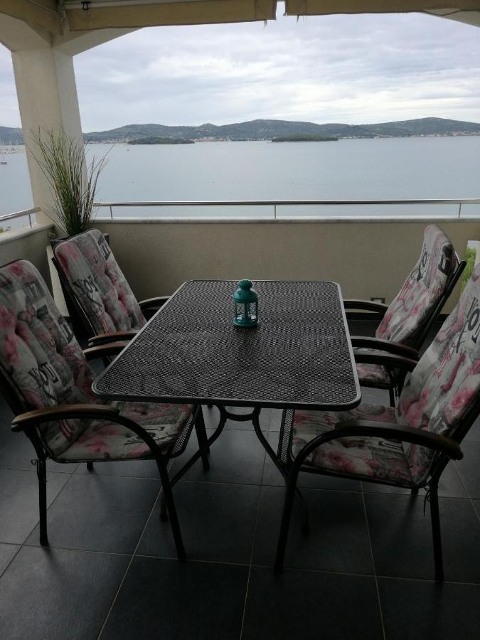 Apartamento Maria'S Biograd Na Moru Exterior foto